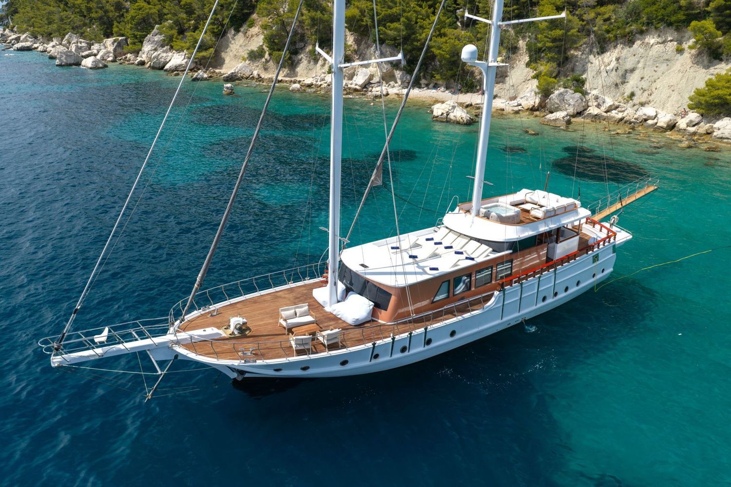 yacht-553680