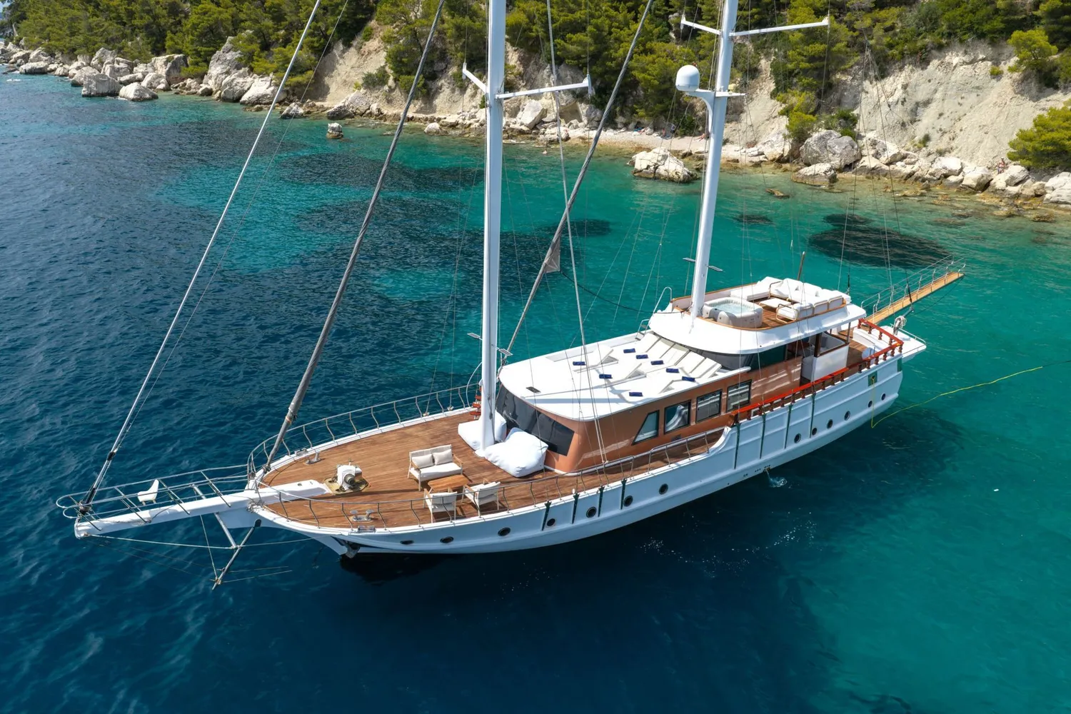 yacht-553680
