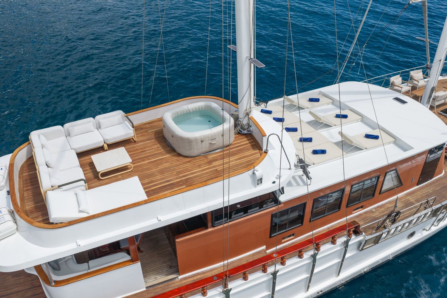 yacht-553674