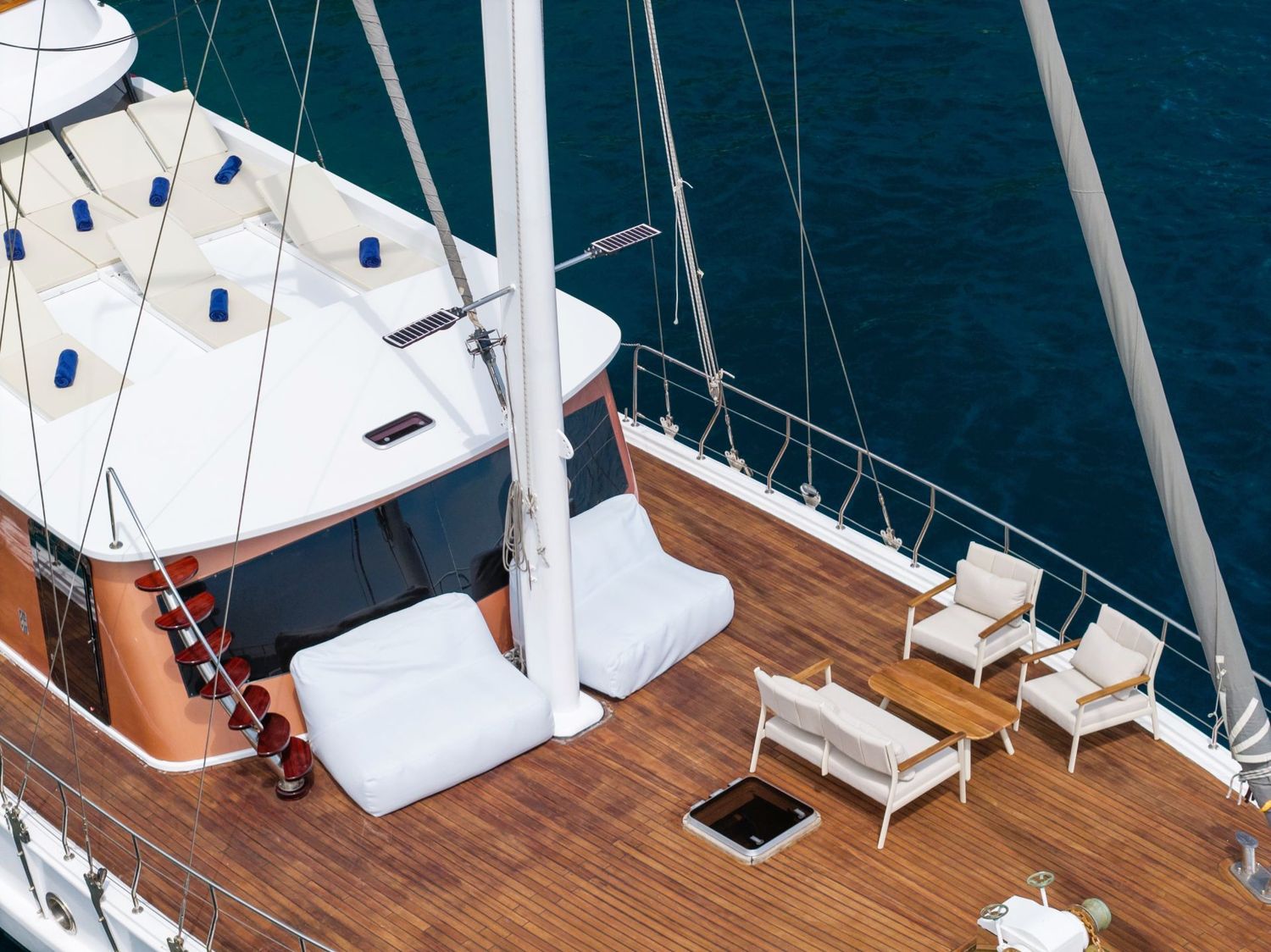 yacht-553667