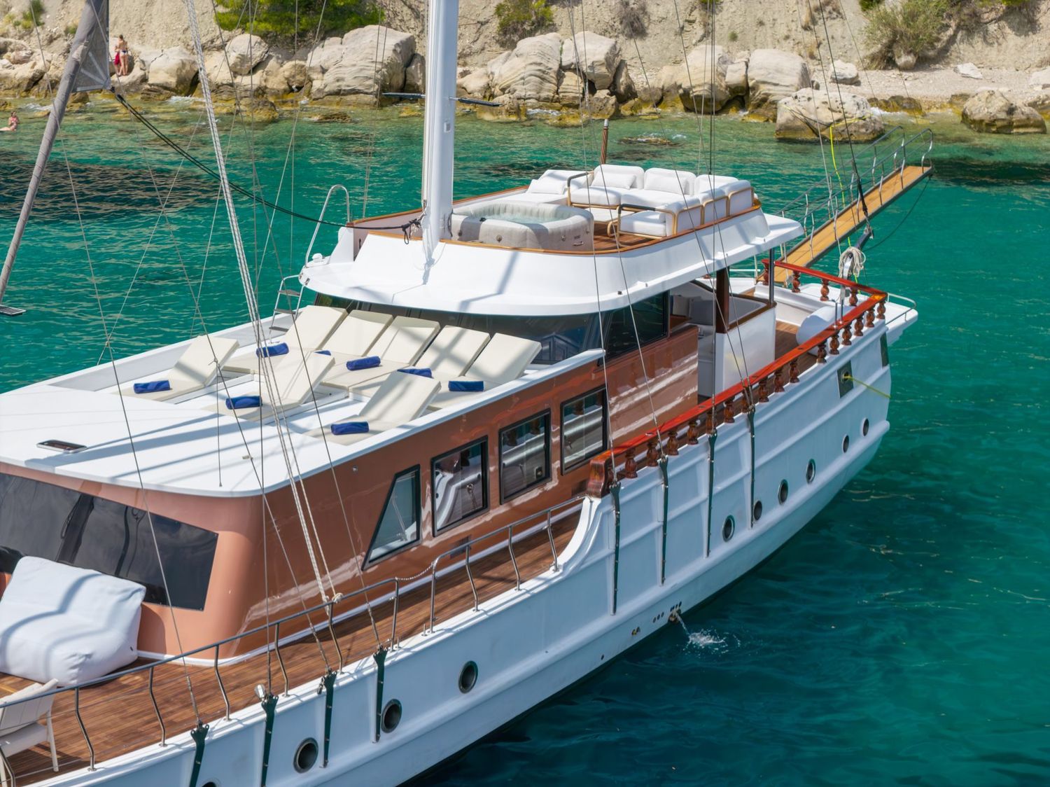 yacht-553673
