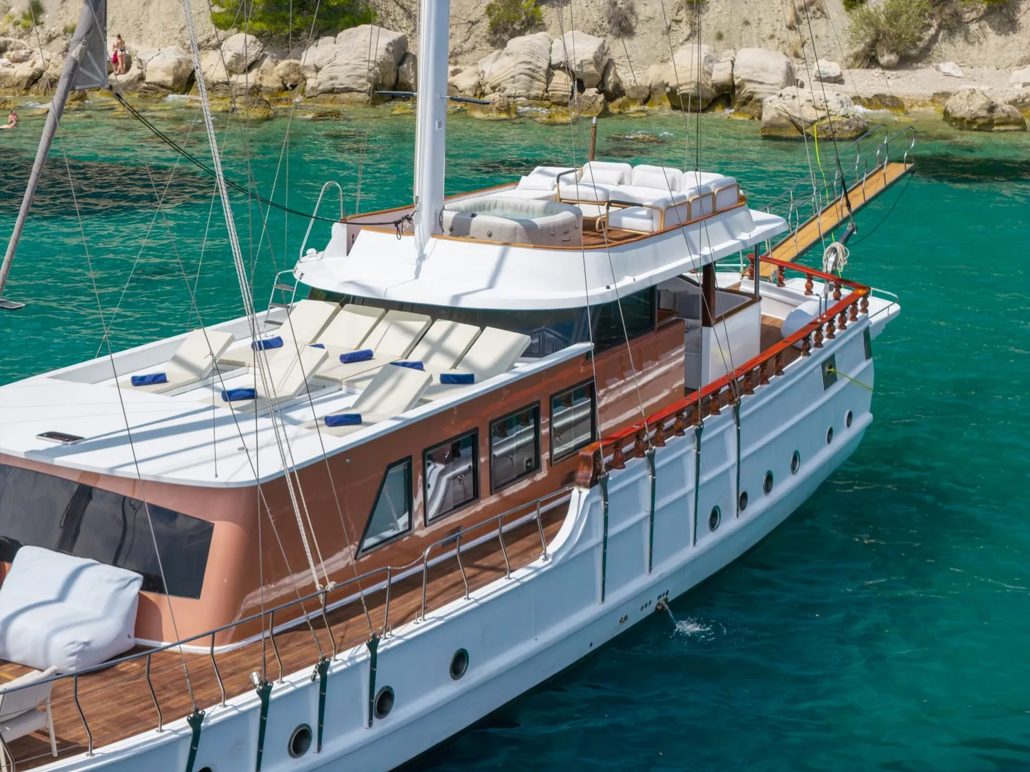 yacht-553673