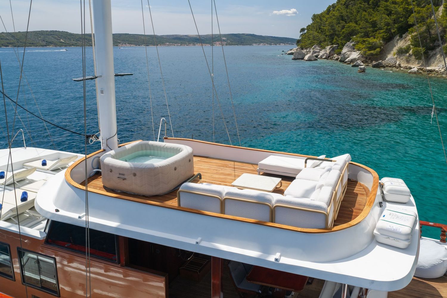 yacht-553672
