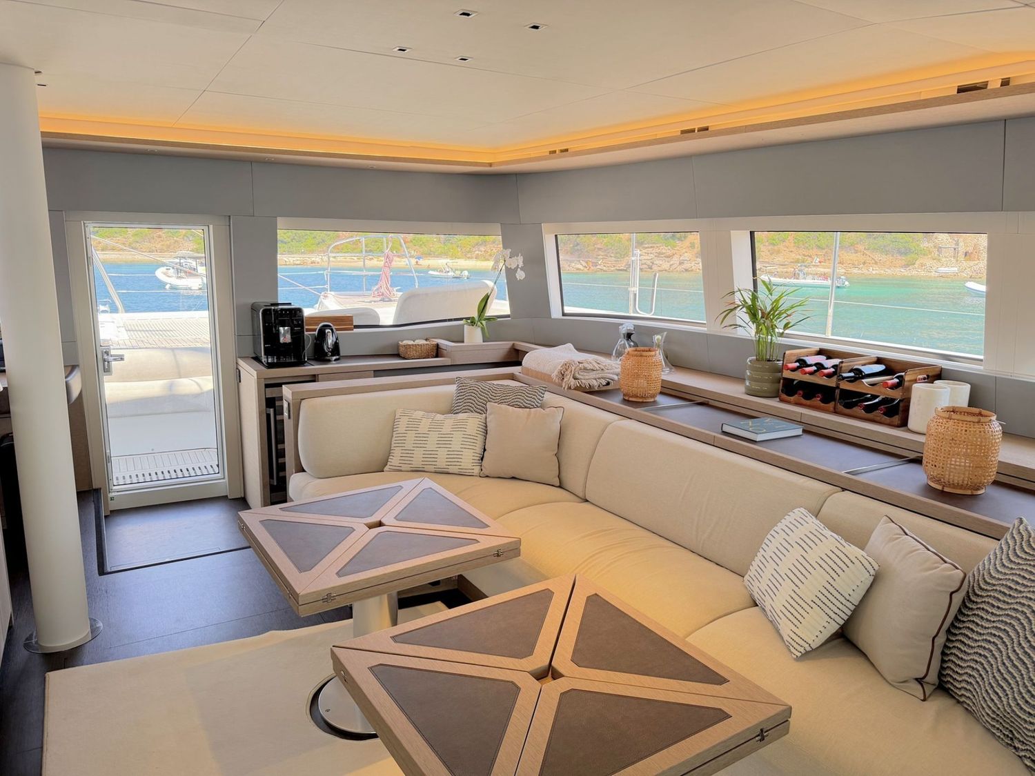 yacht-553753