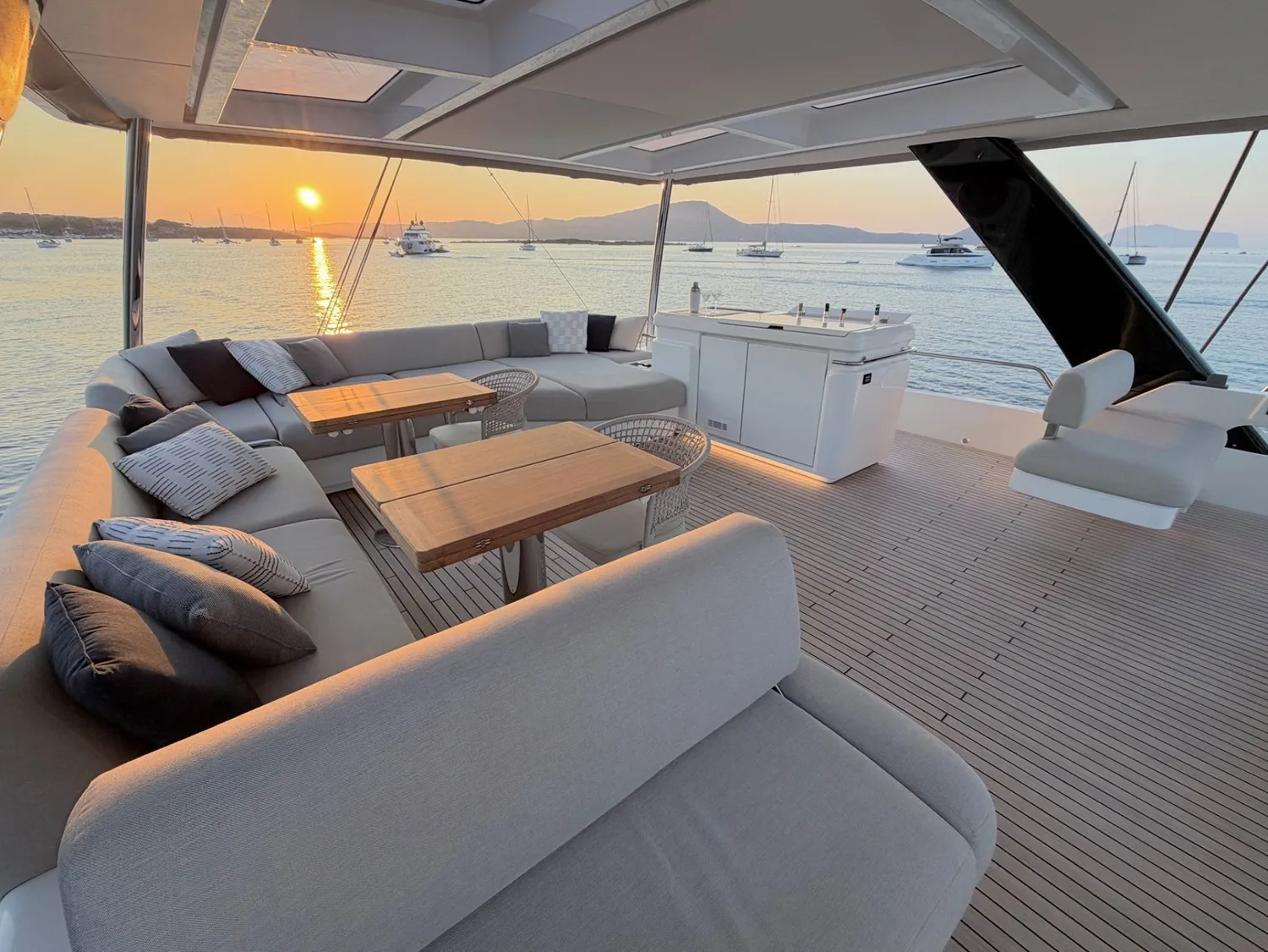 yacht-553751