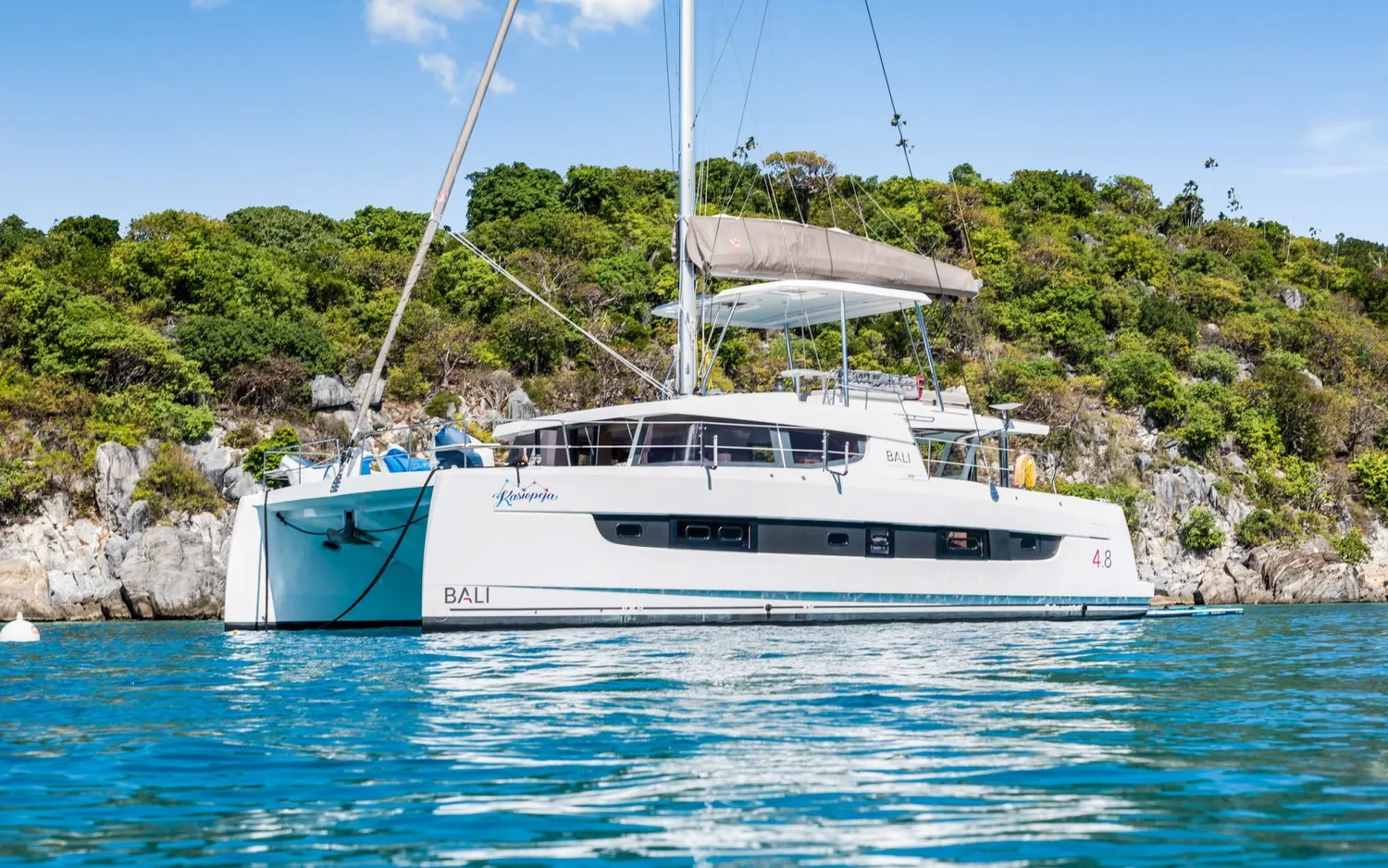 yacht-601593