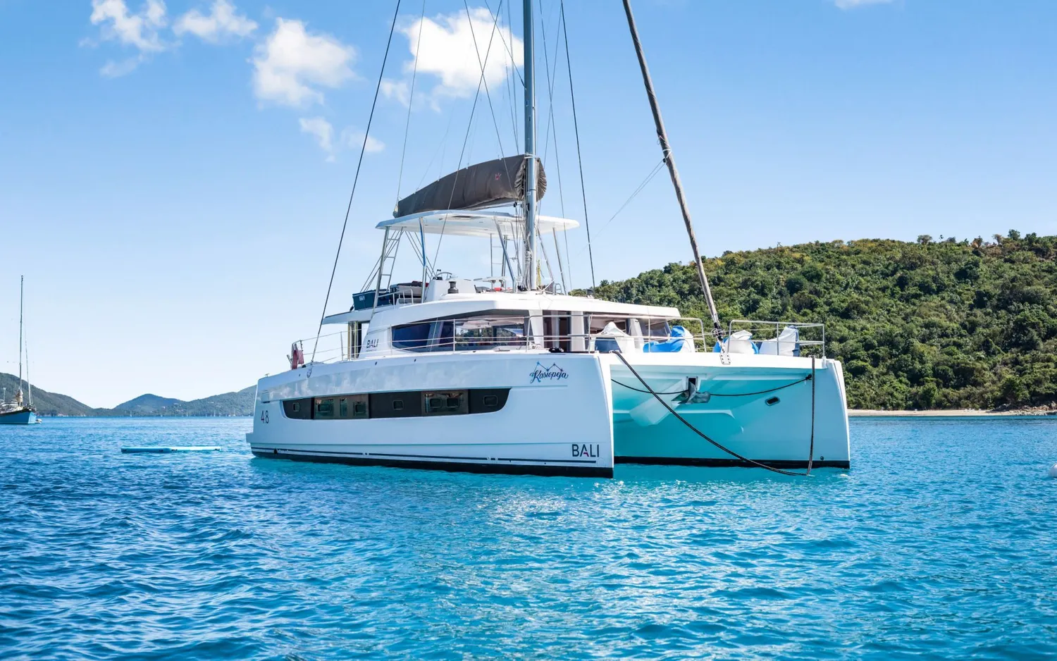 yacht-601587
