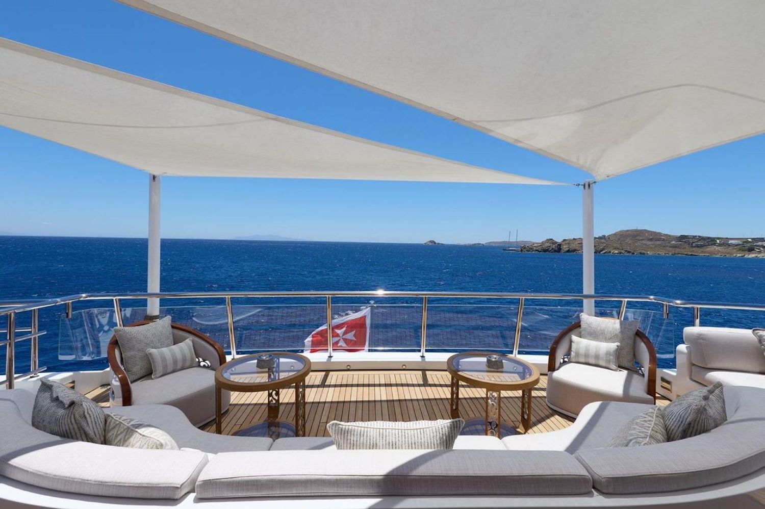 yacht-554799