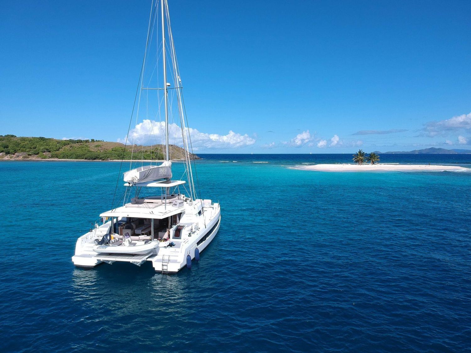 yacht-559368