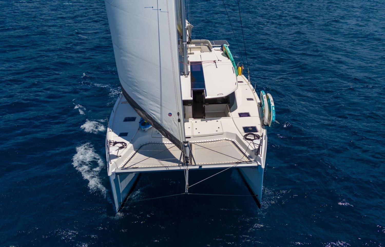 yacht-554904