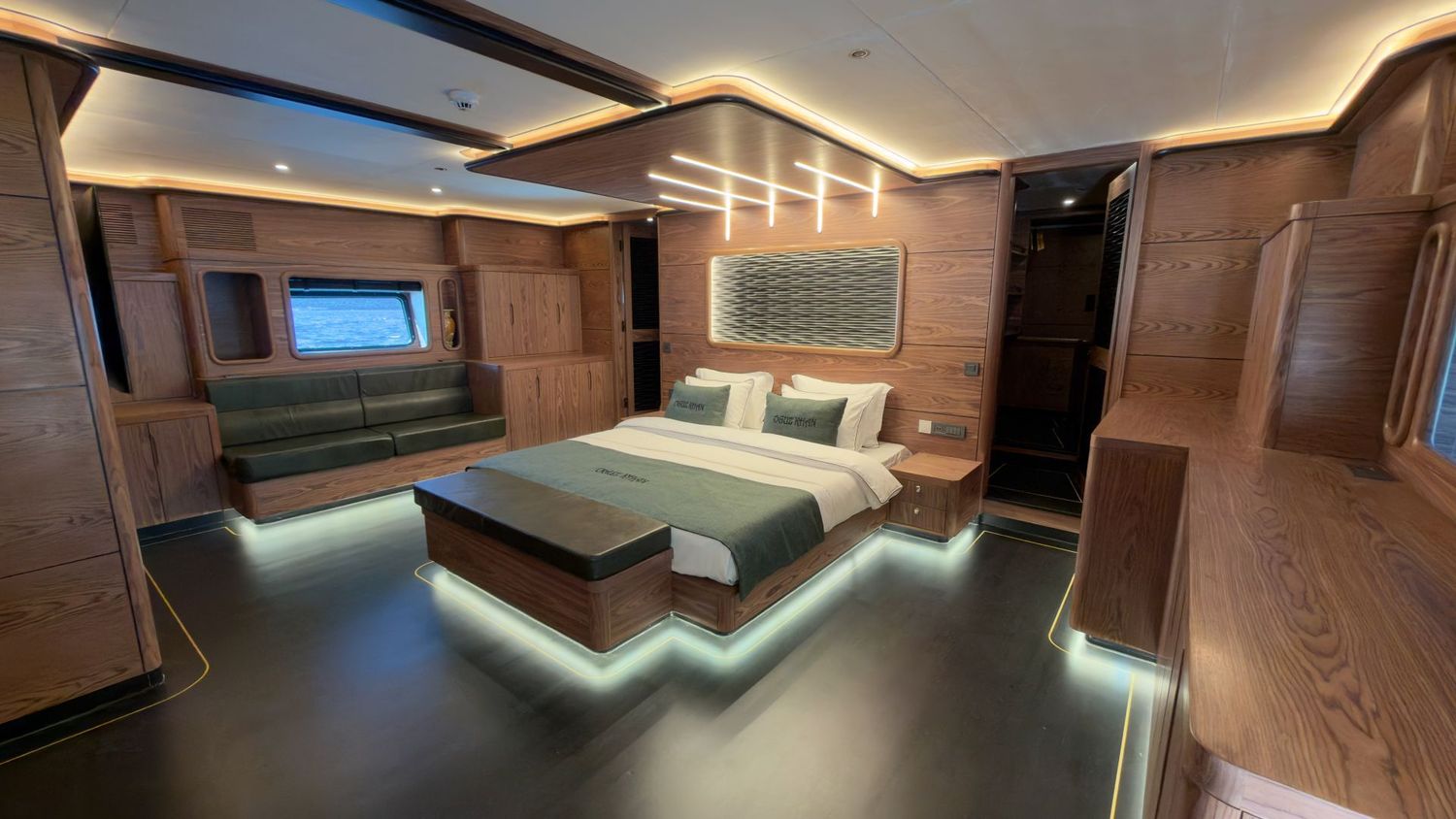 yacht-556659