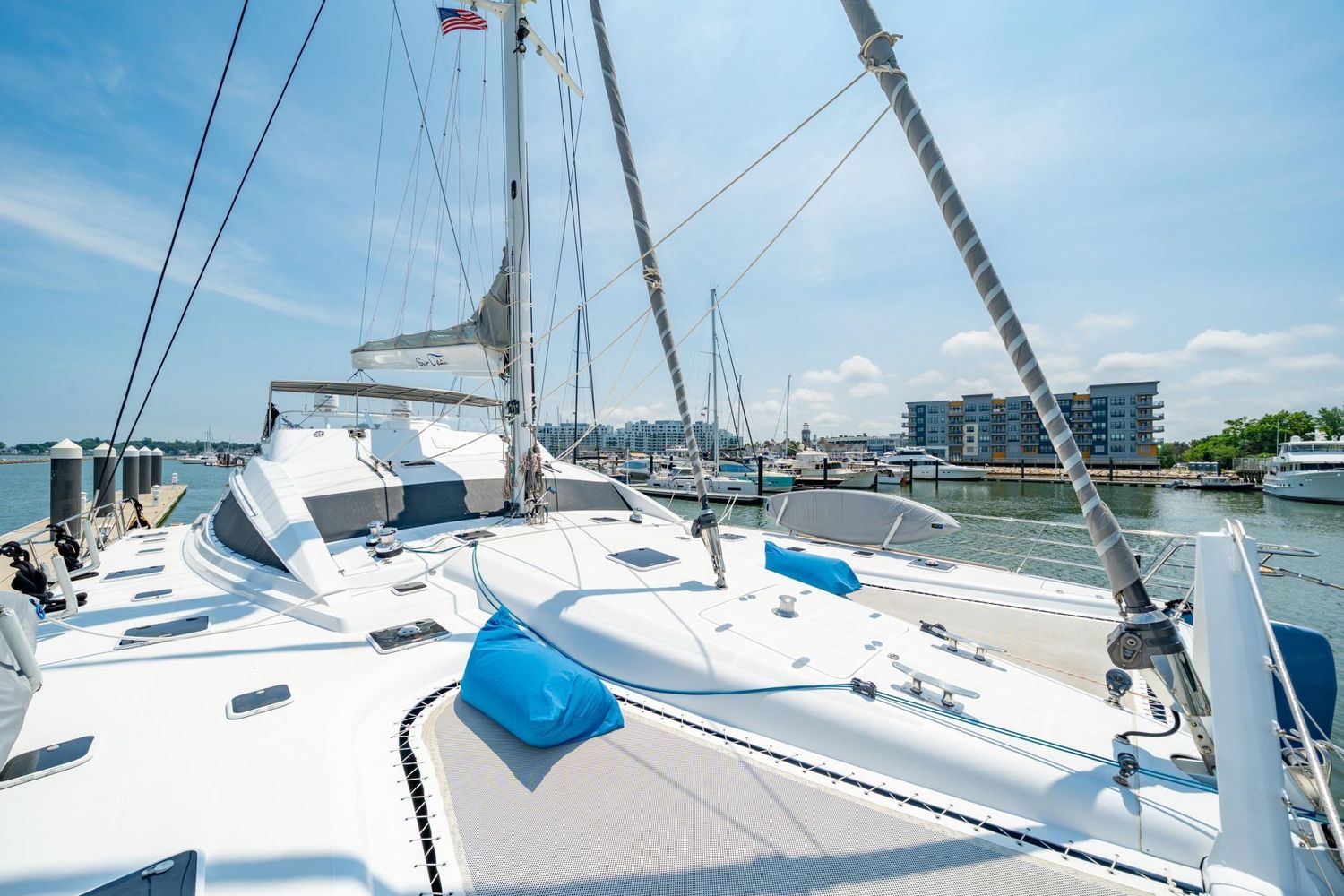 yacht-556691