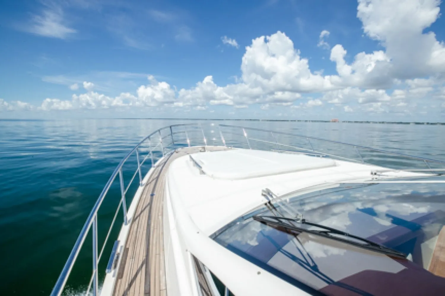 yacht-556935