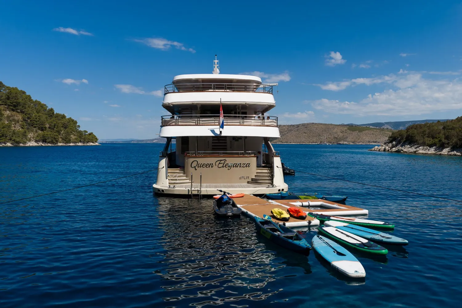 yacht-558995