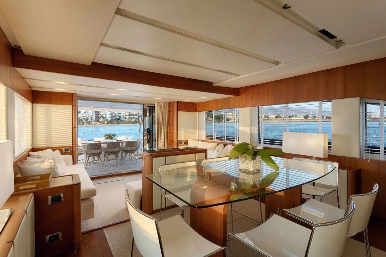 yacht-585262