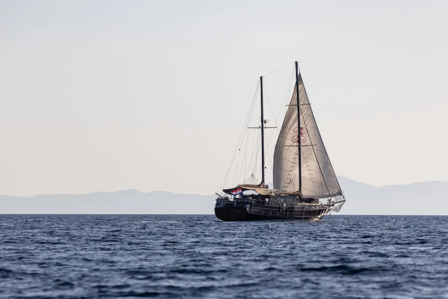 yacht-604437