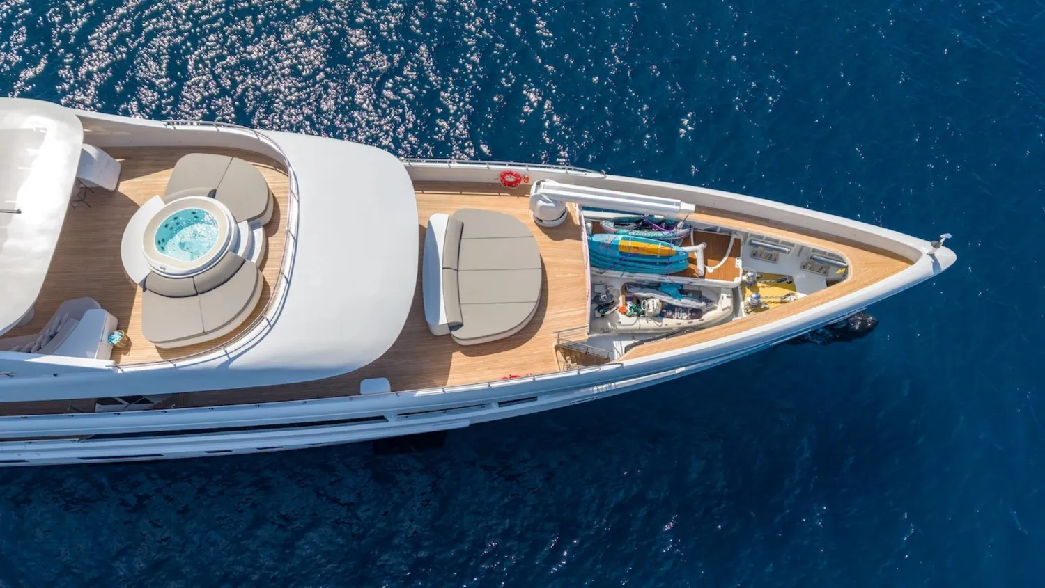 yacht-604616