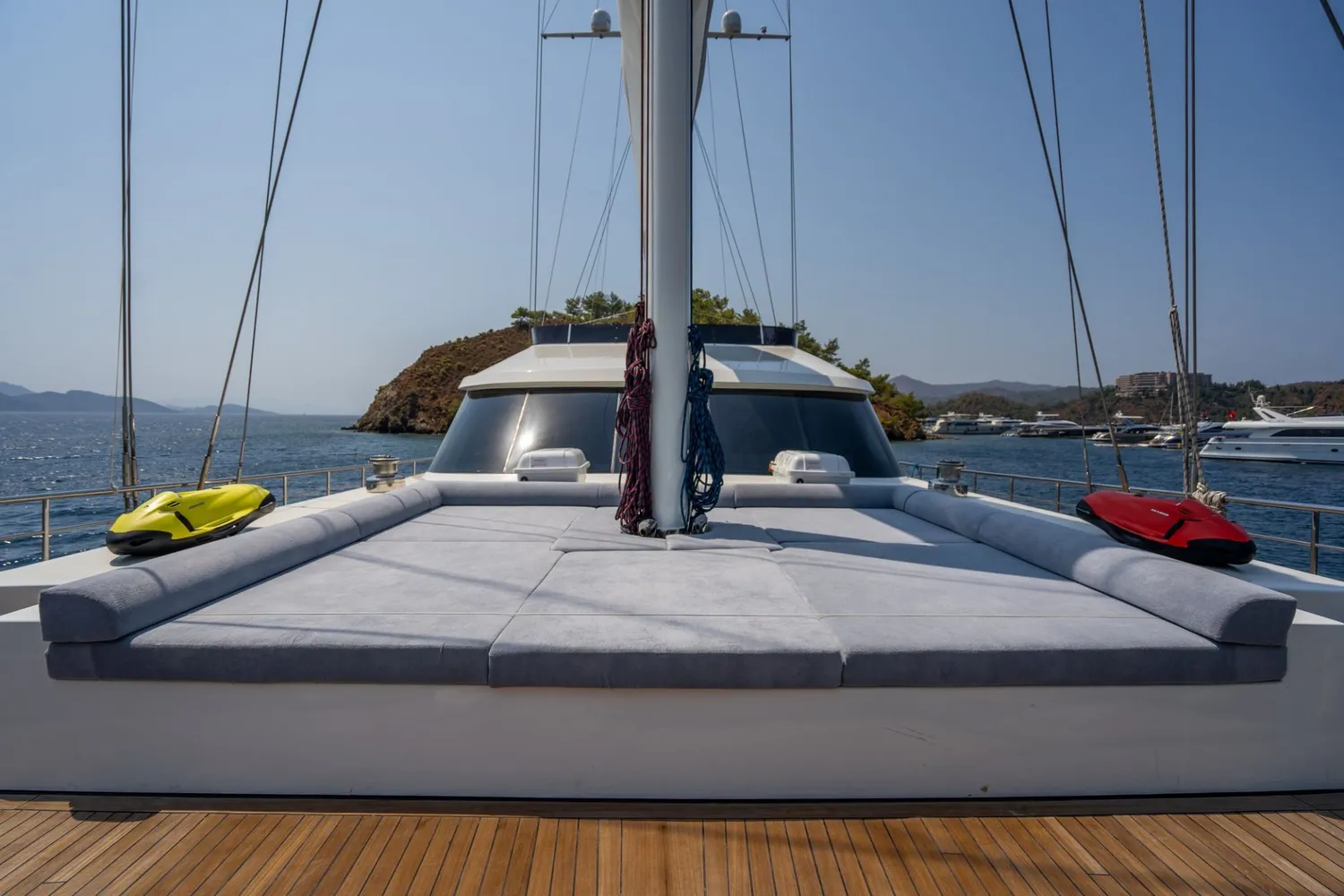 yacht-604662
