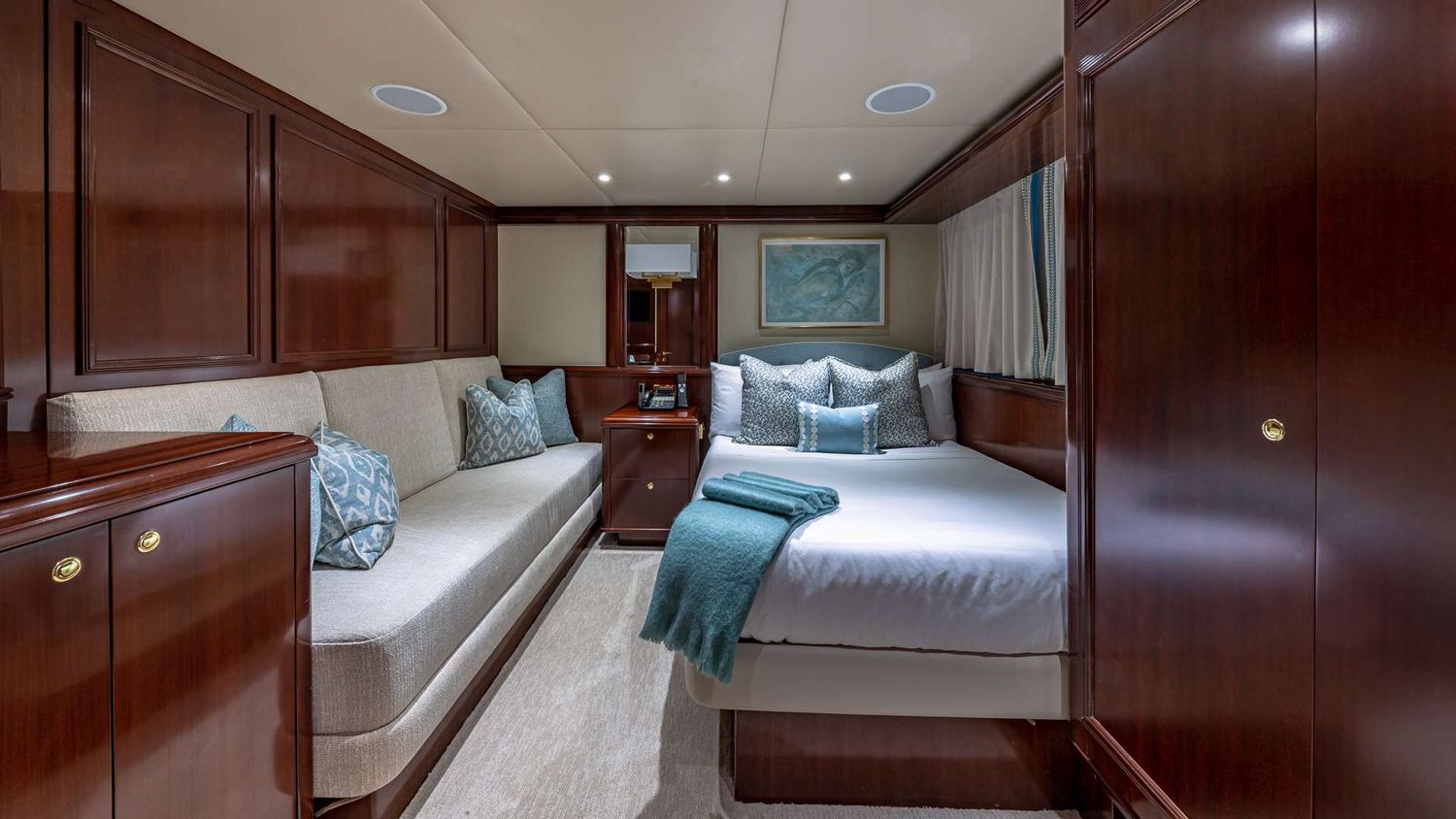 yacht-70134