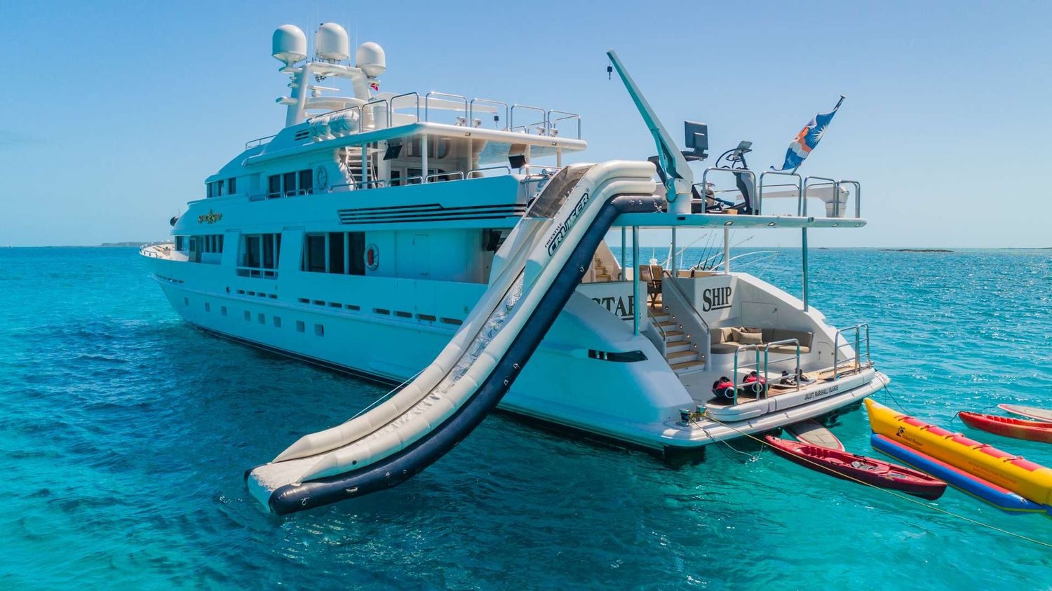 yacht-70124