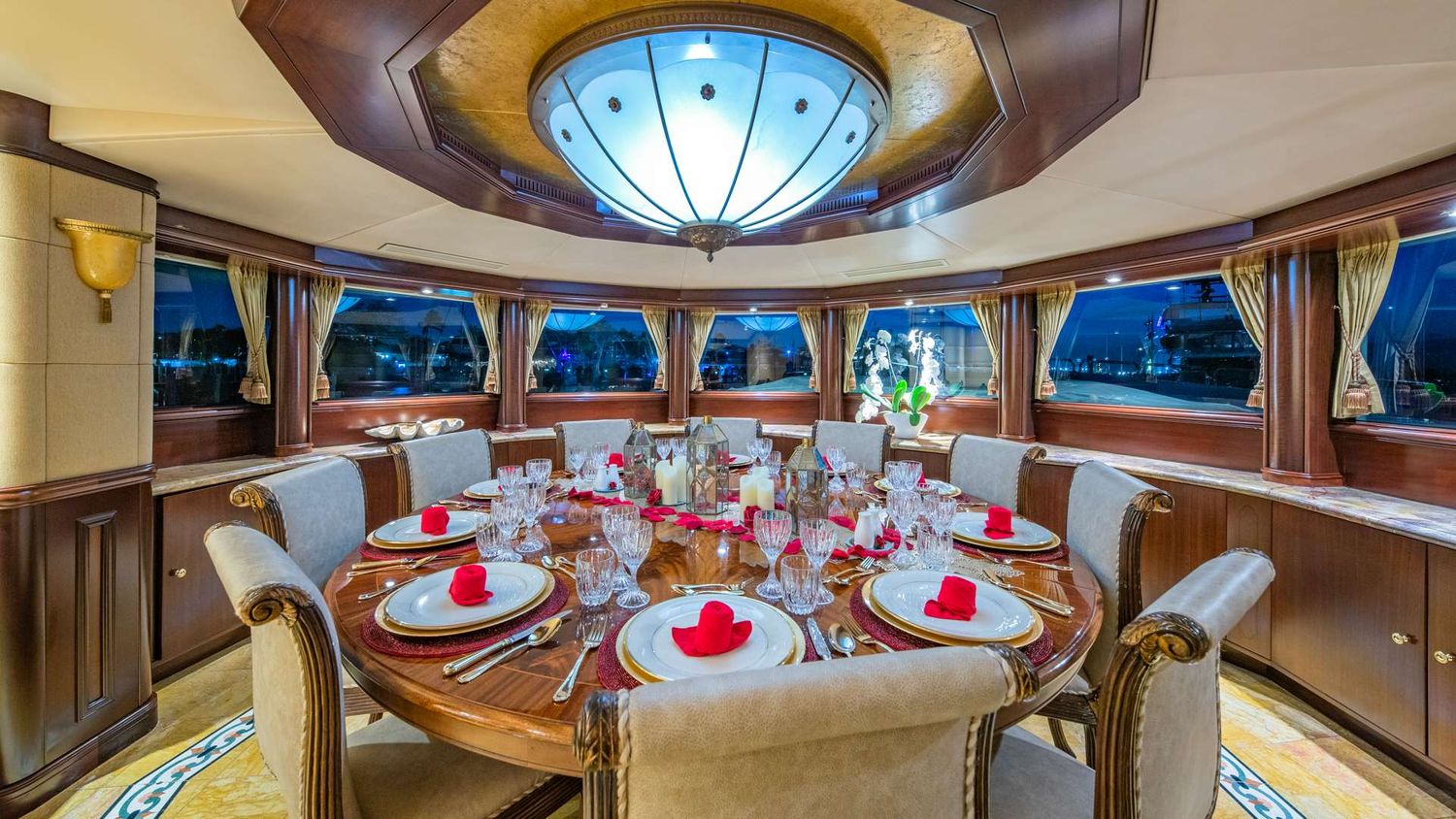 yacht-70128