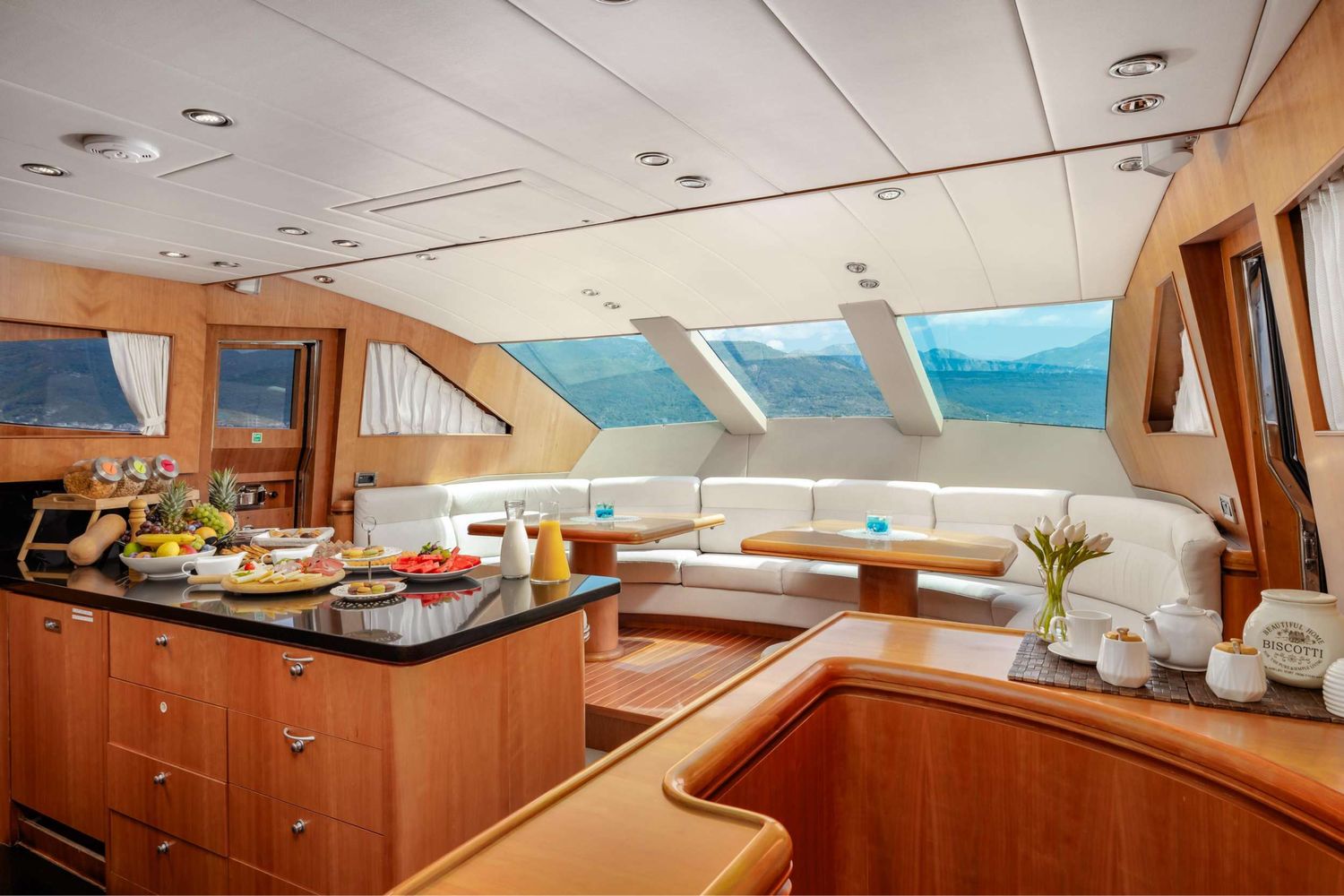 yacht-1389
