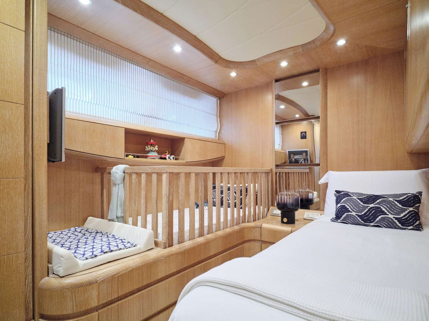 yacht-69432