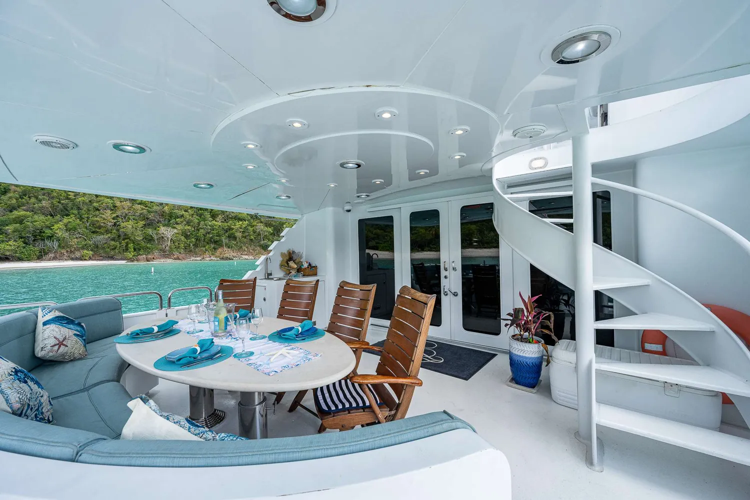 yacht-333384