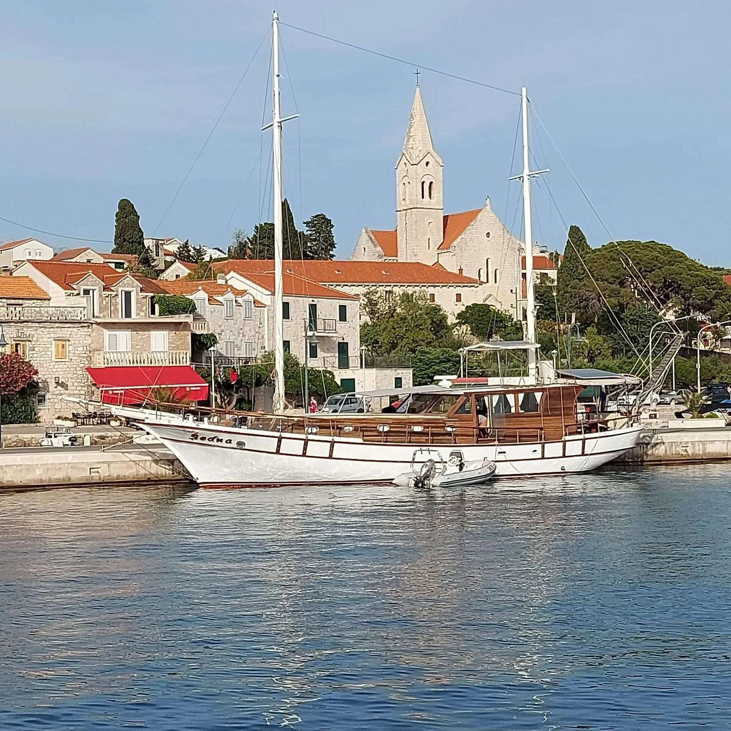 yacht-71157