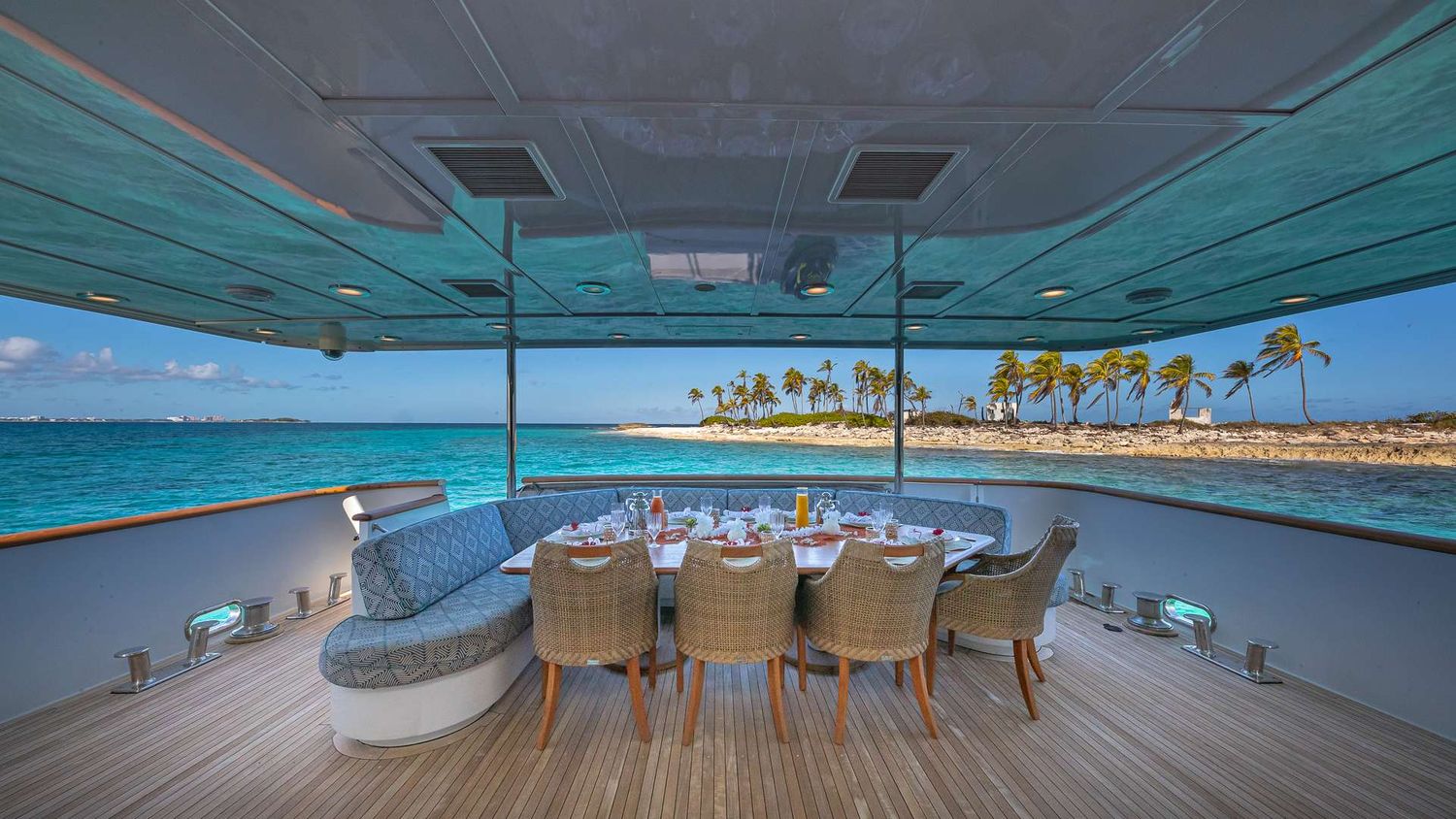 yacht-71200