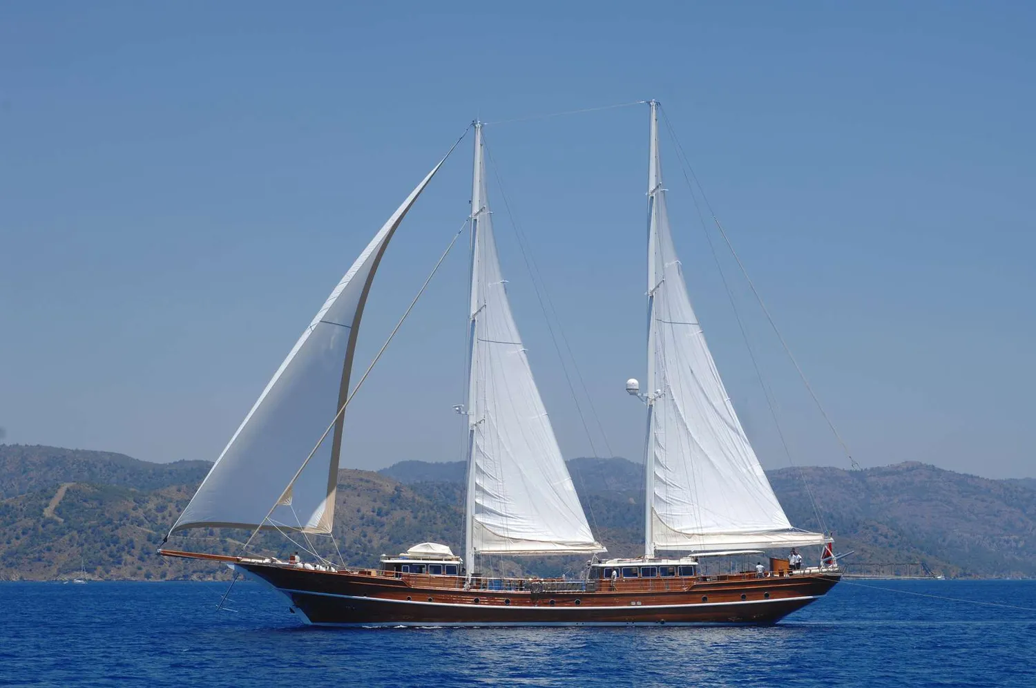 yacht-73948