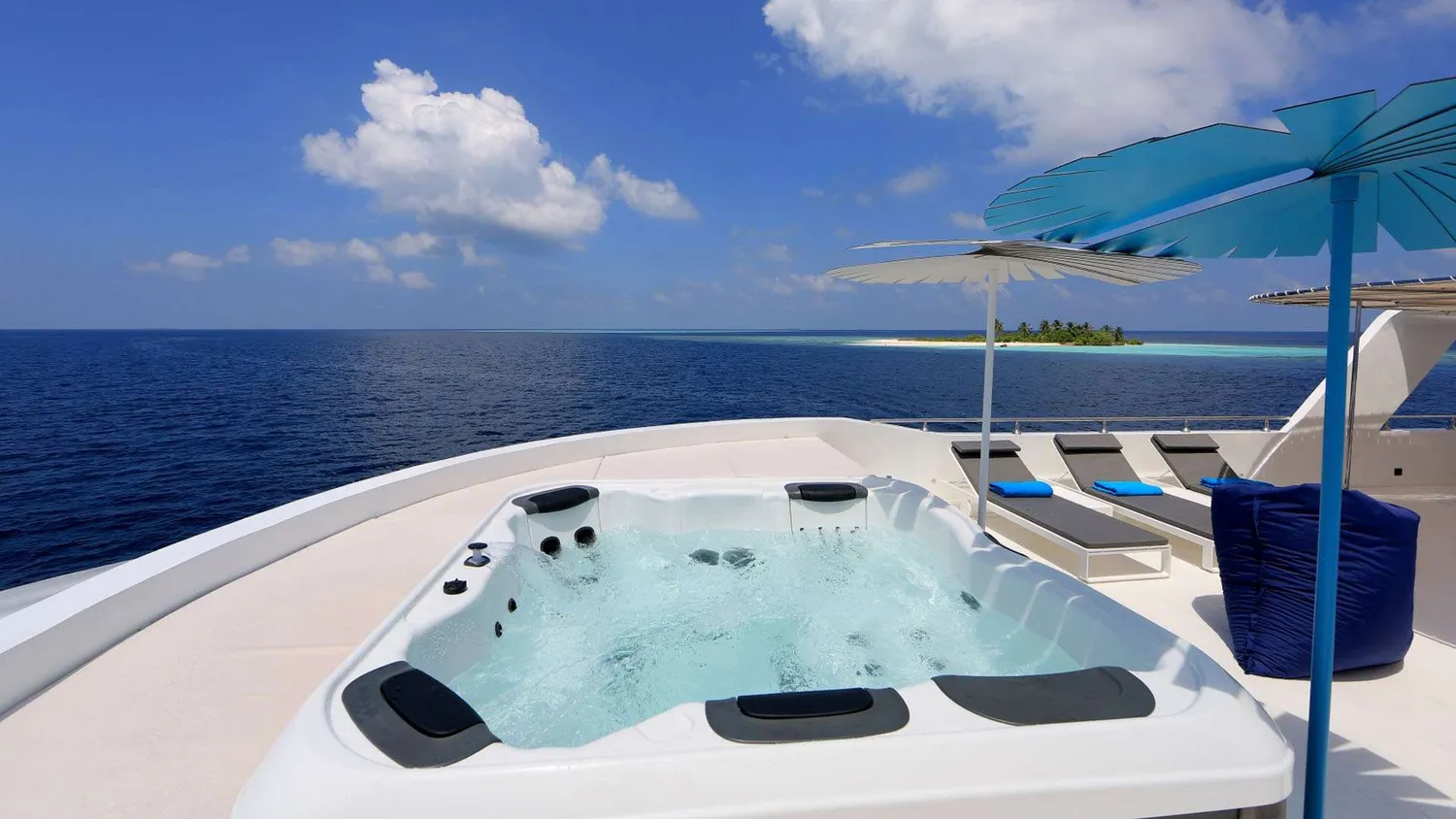 yacht-75146