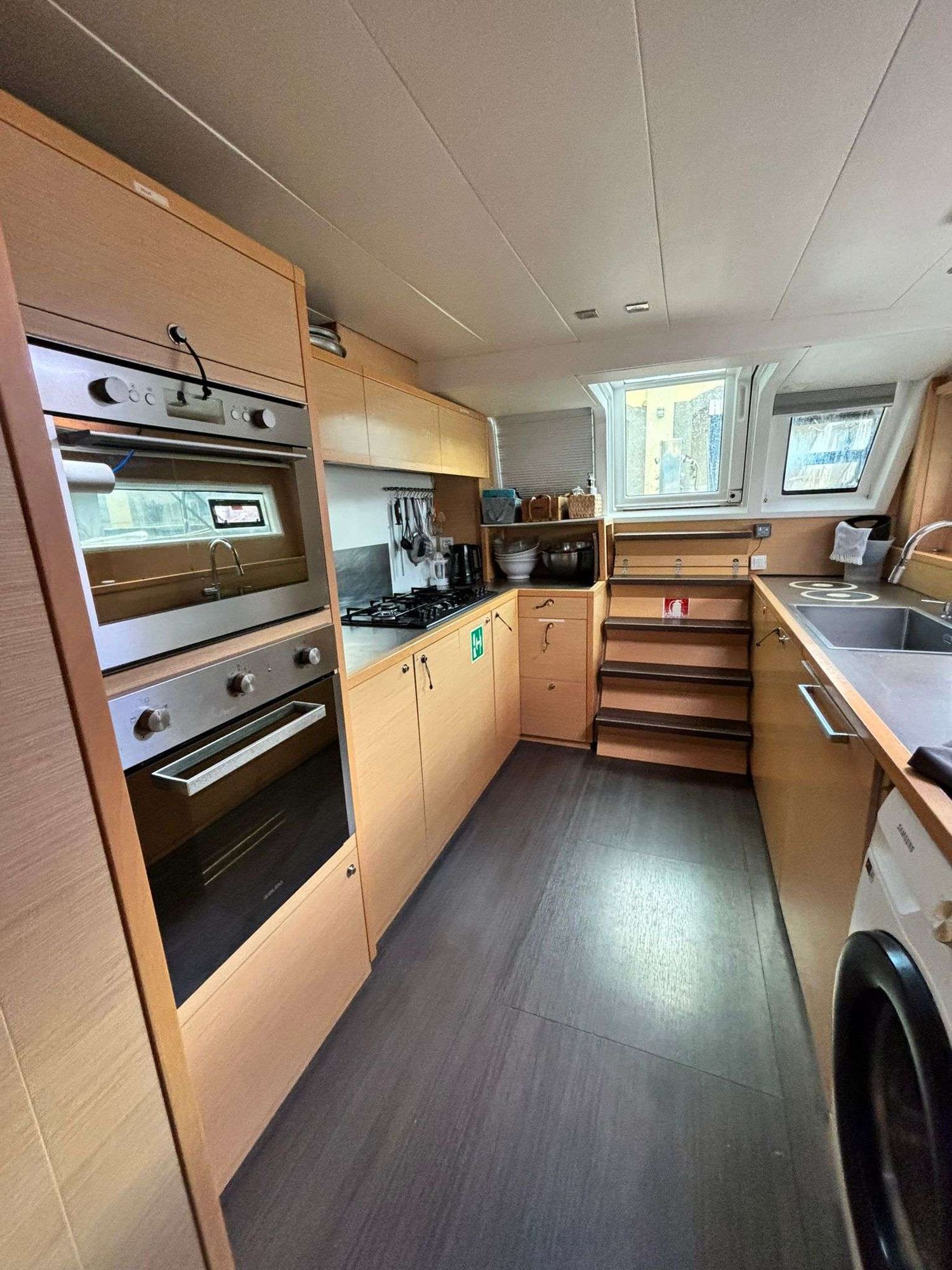yacht-75801
