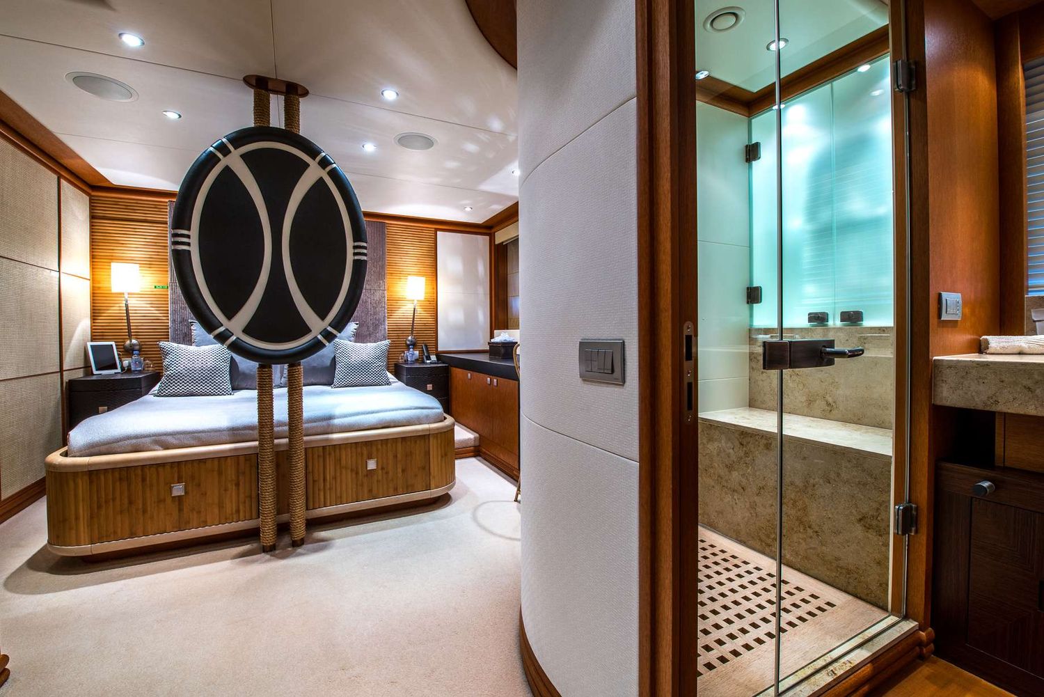yacht-75818