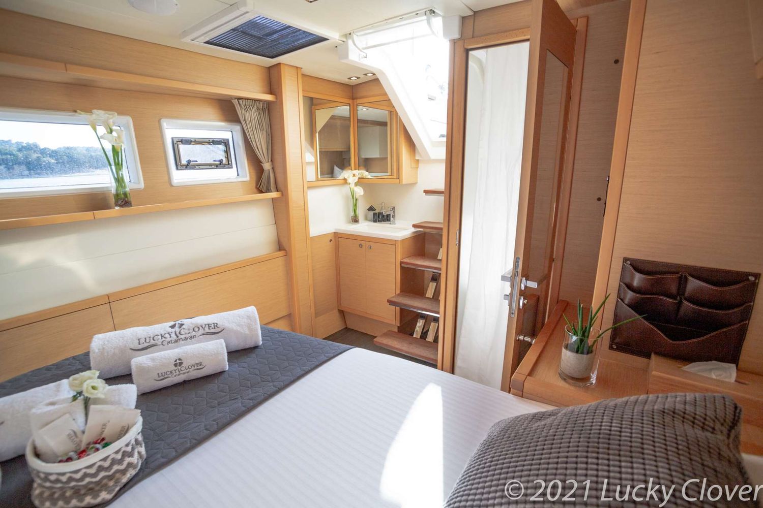yacht-75960