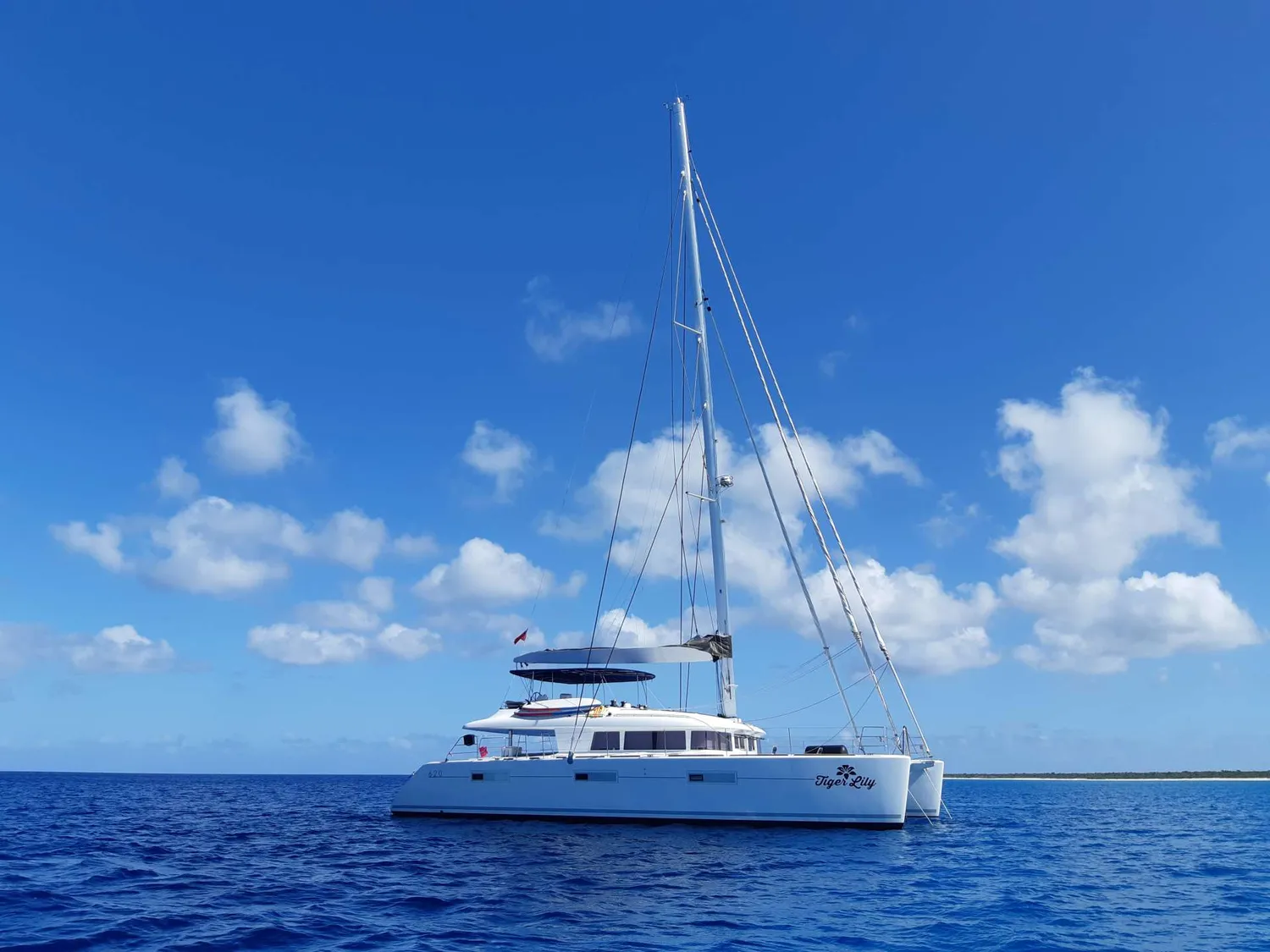yacht-76359