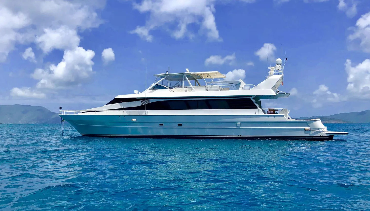 yacht-76637