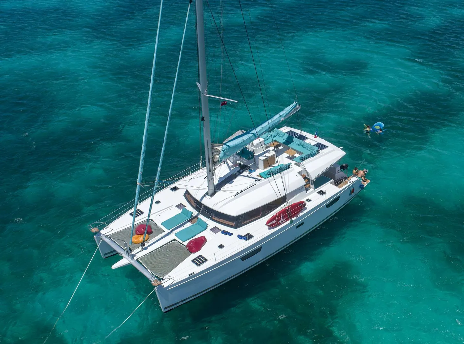 yacht-77210