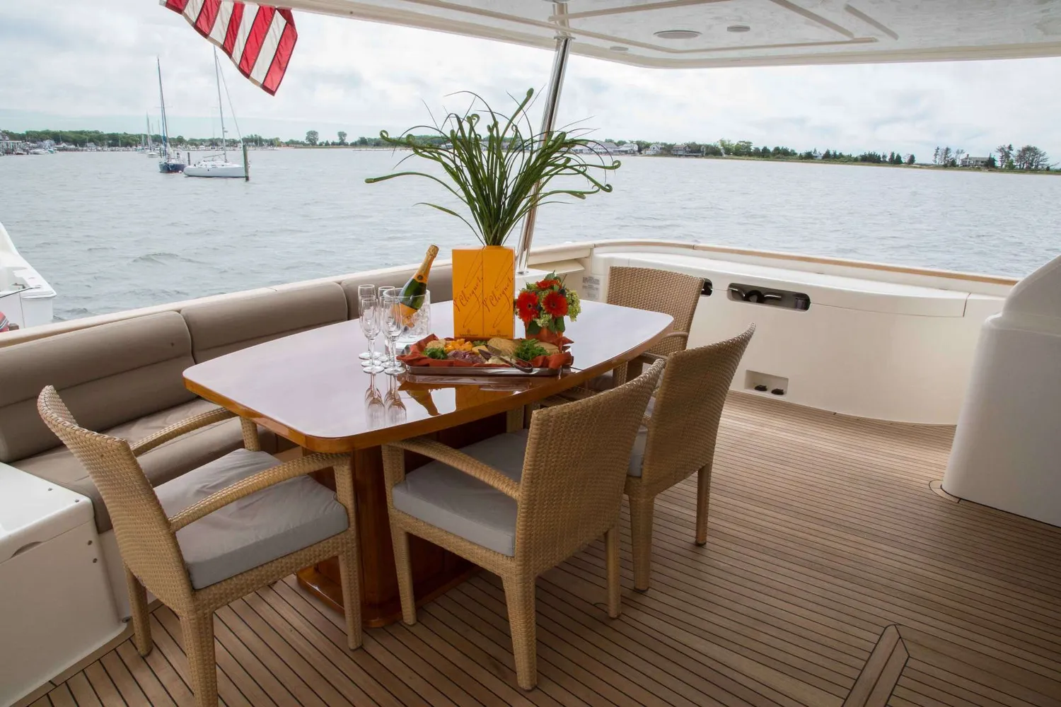 yacht-145258
