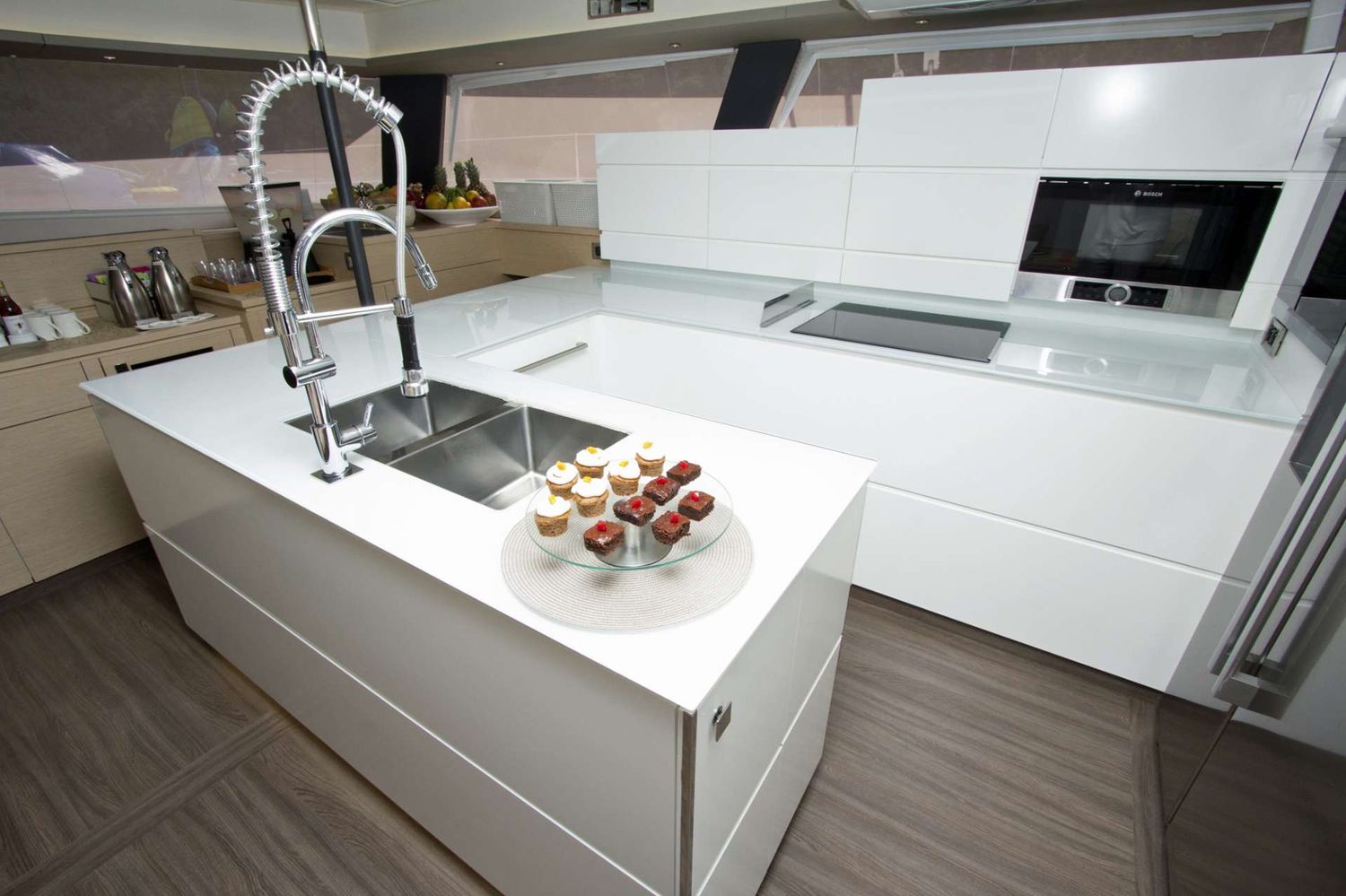 yacht-78237