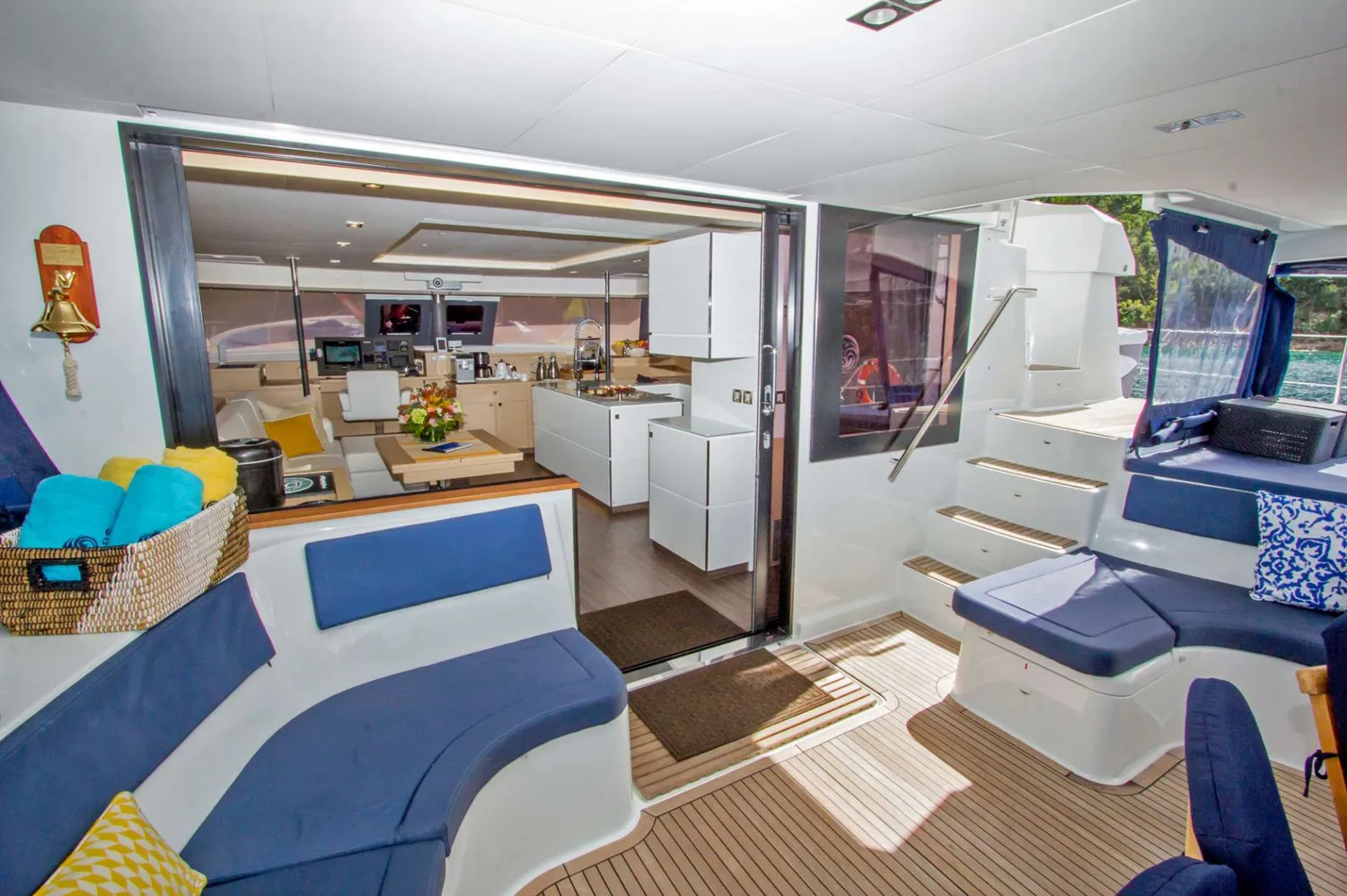yacht-78225
