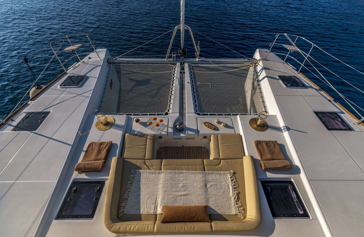 yacht-78983