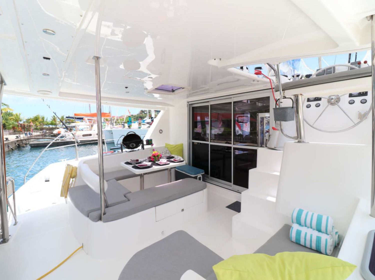 yacht-79910