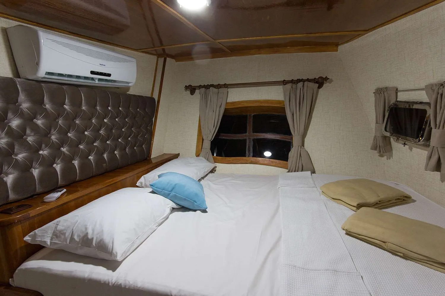 yacht-80662
