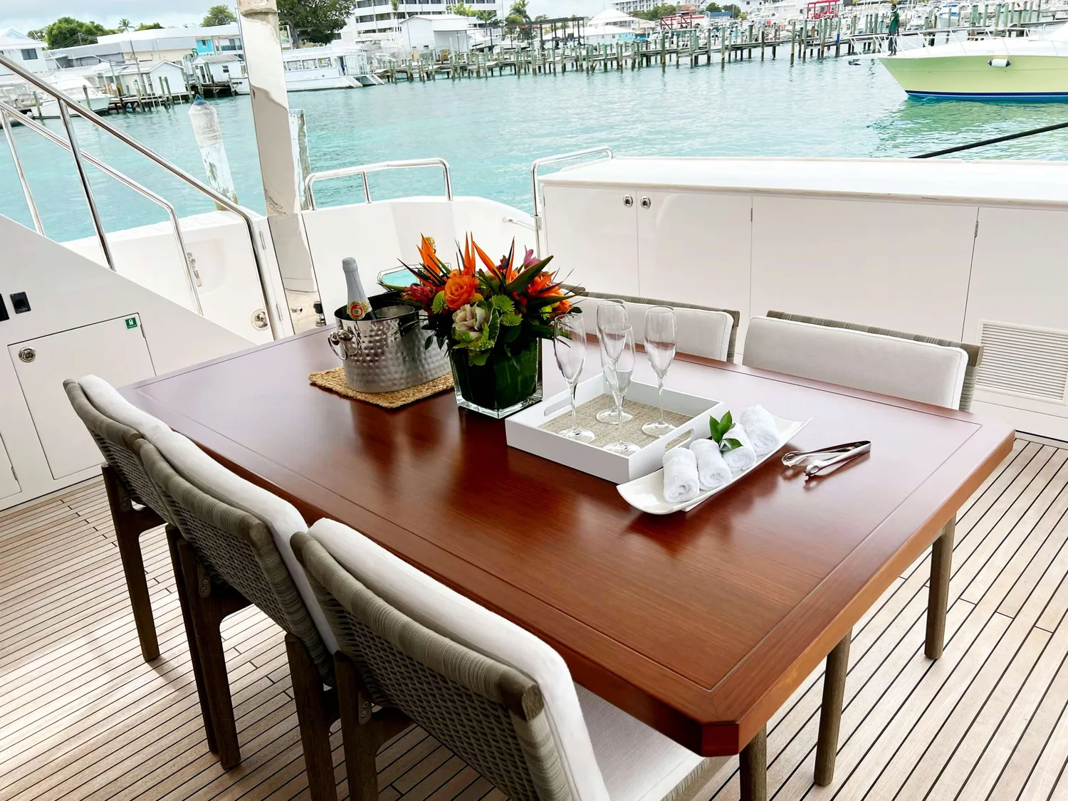 yacht-81348