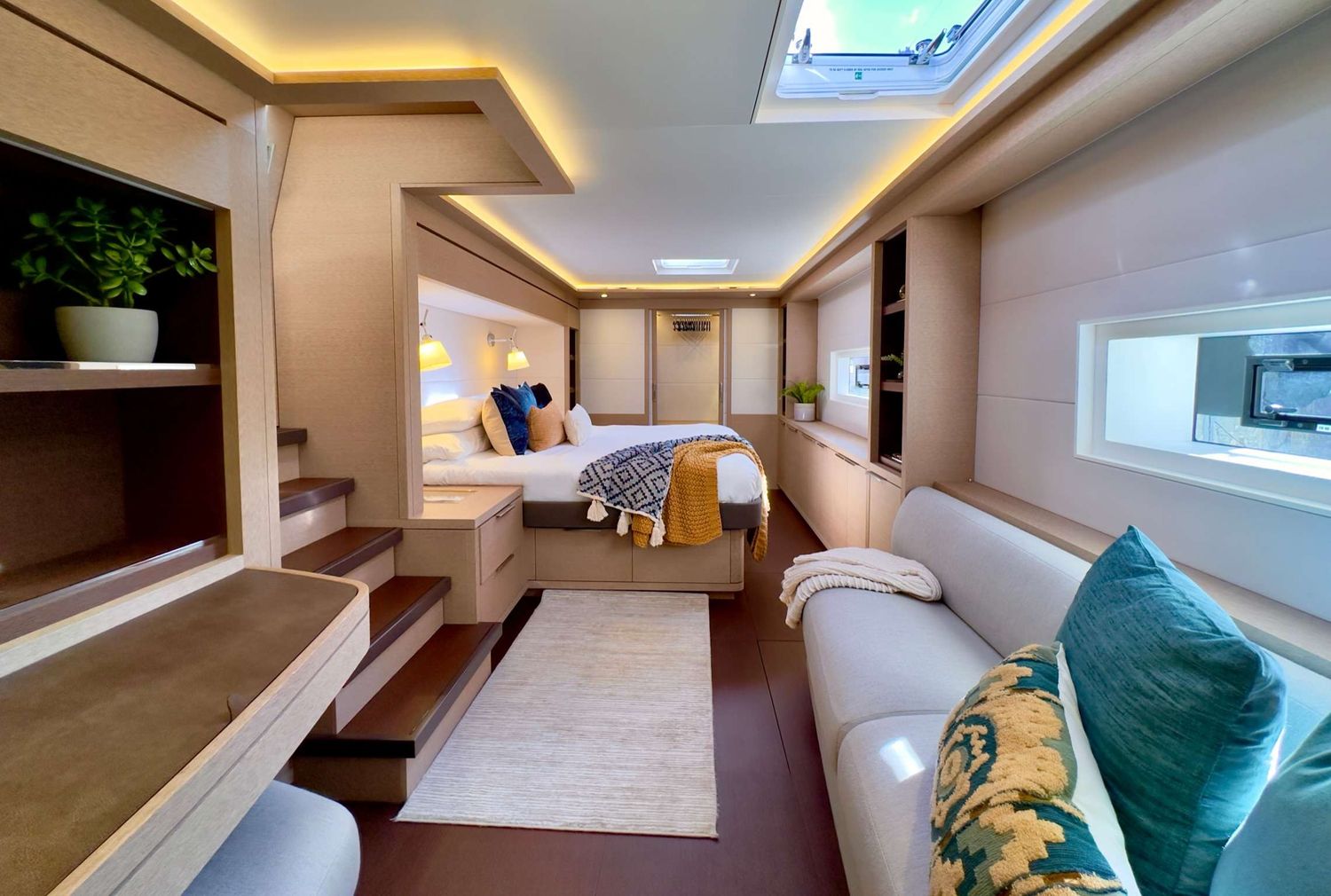 yacht-81745