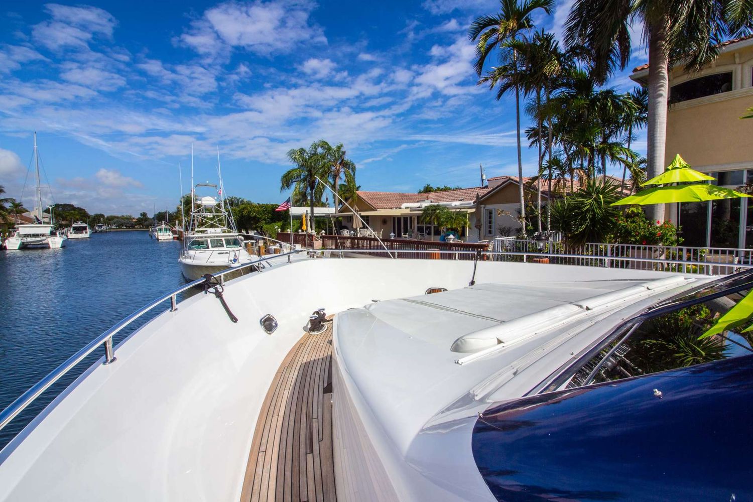 yacht-82119