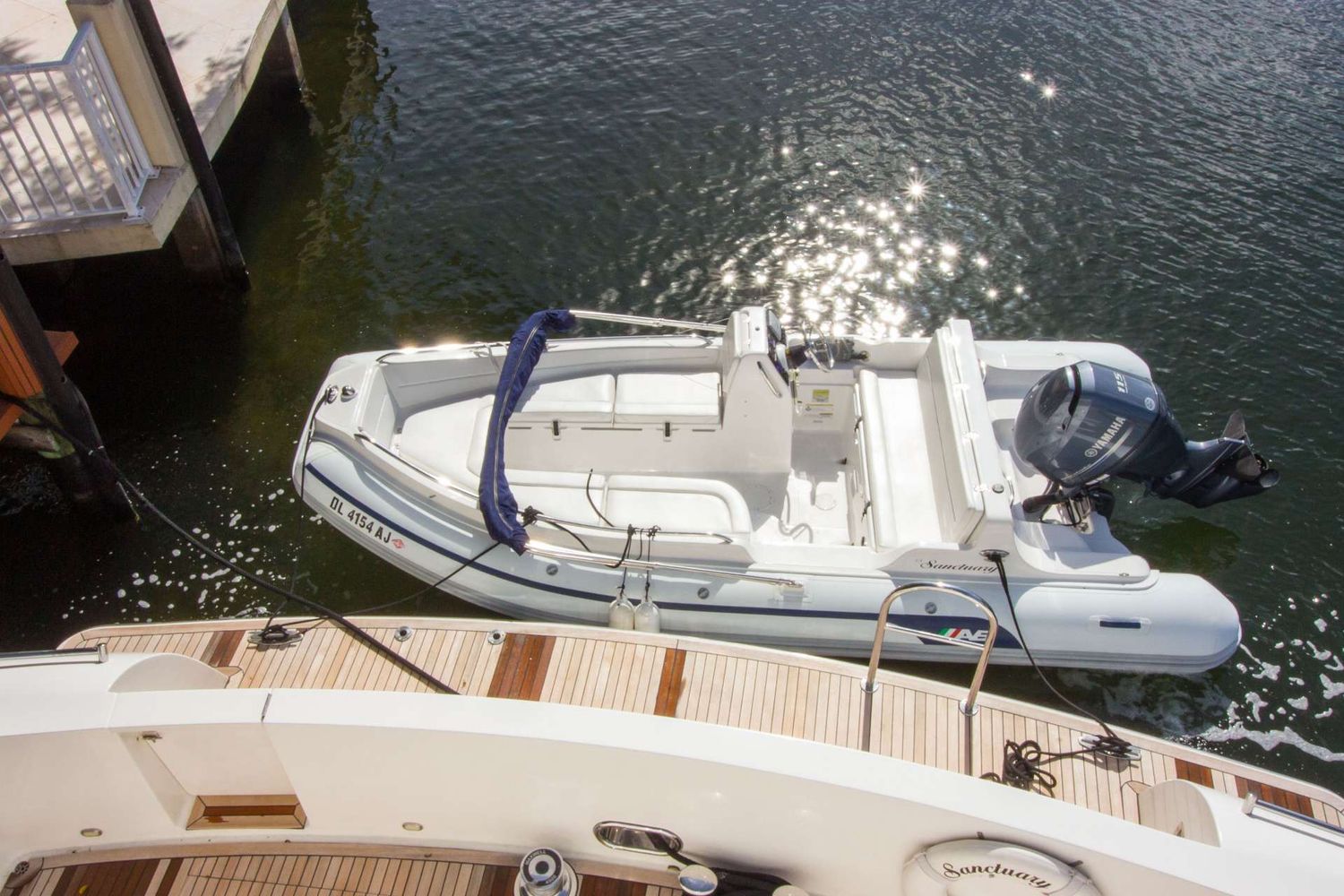 yacht-82120