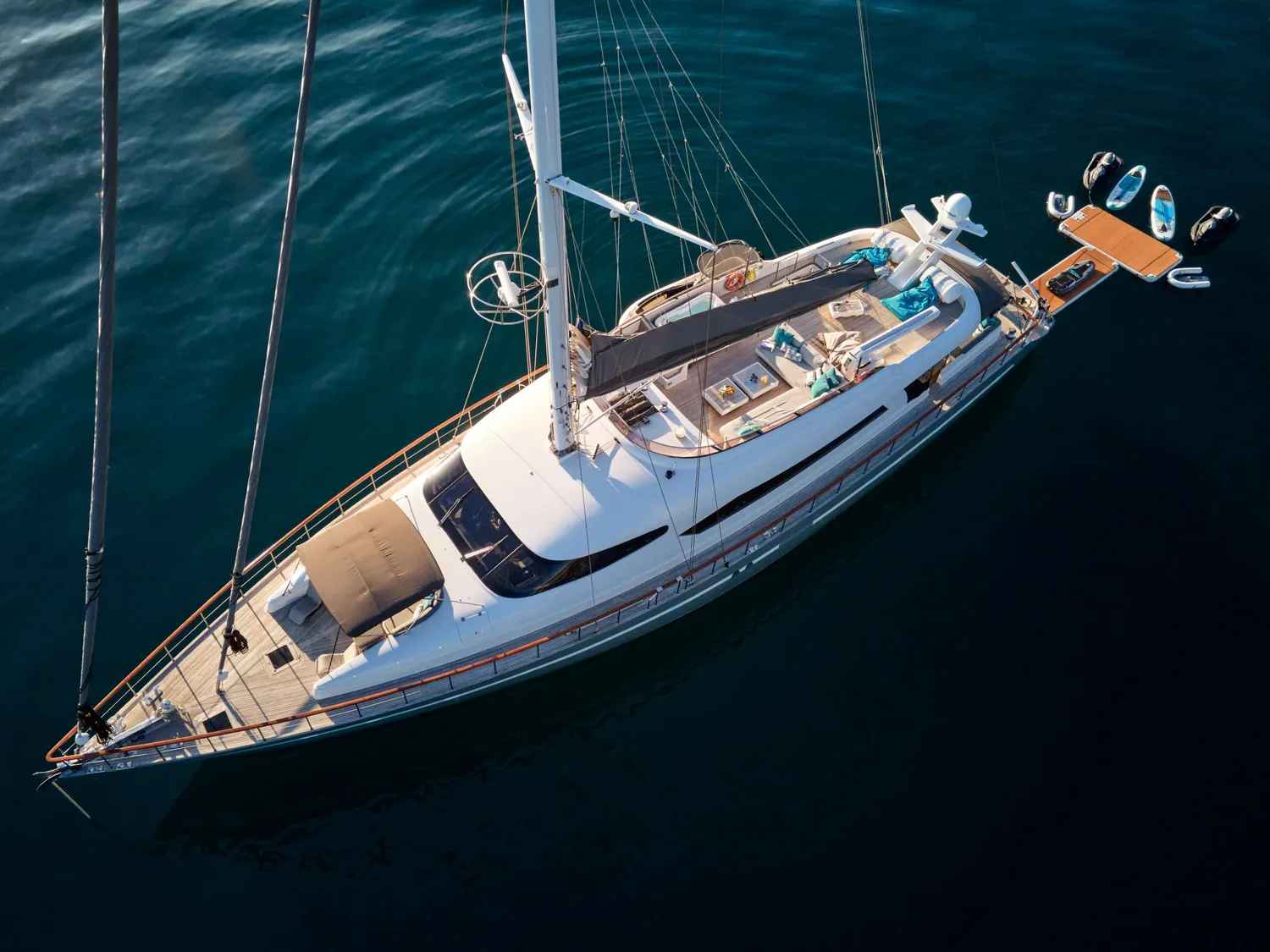yacht-82125