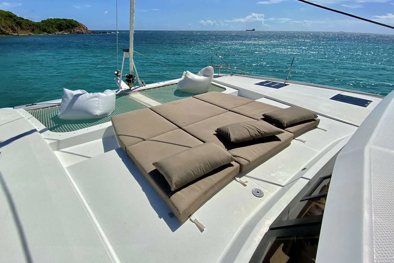 yacht-82481